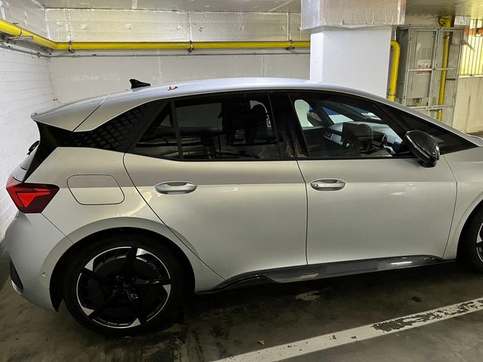 232 Cupra Born eBoost V3 (top spec), 1y warranty left