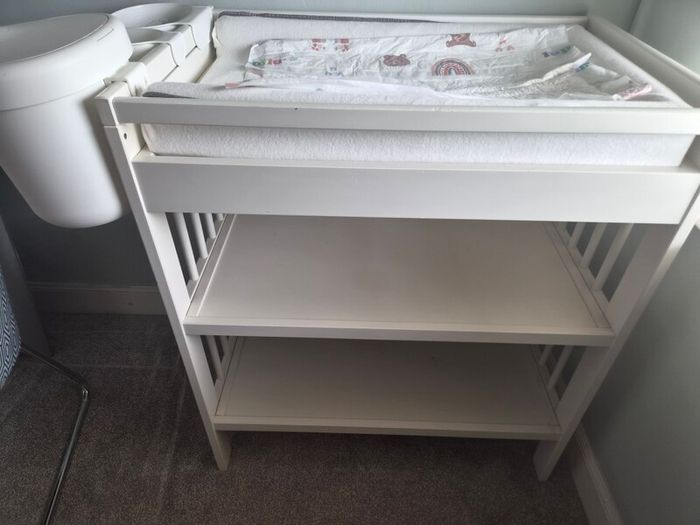 Changing Table