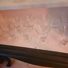 wine glasses X 12