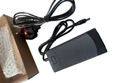 FIIDO D1/D2/DS2/D4s 42V 2A Foldable Electric Bike Battery Charger Portable Electric Bike 36v OUTPUT 42v 2Ah ( BRAND NEW )