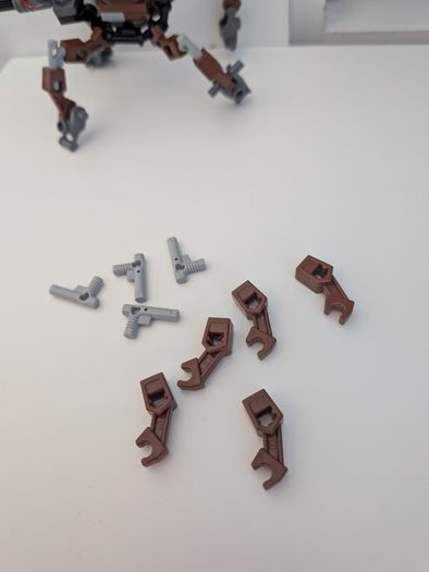 Lego Star Wars Dwarf Spider Droid - item from set 7670 - from 2008