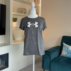 Ladies Grey Under Armour T-Shirt. Size Small UK 8 / EU 38