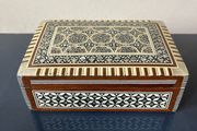 Inlaid wooden box