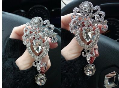 Big Crystal Diamante Brooch