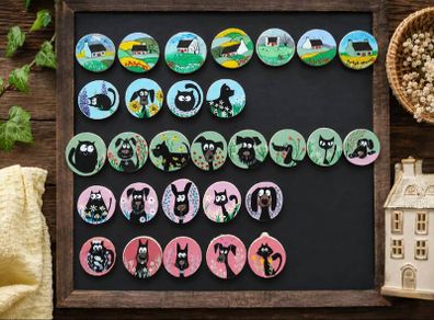 Hand_painted wooden magnets