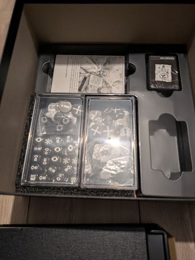 Last Of Us Escape The Dark Collectors Edition Kickstarter Unpunched Playmat