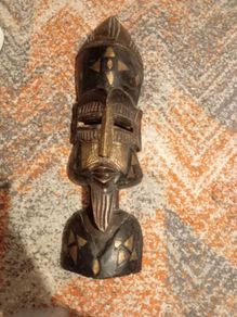 8 african masks