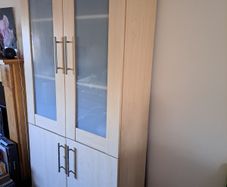 Storage cabinet