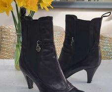 MISS SIXTY black leather ankle boots Sz 40 (Fit 7-7.5)