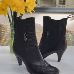 MISS SIXTY black leather ankle boots Sz 40 (Fit 7-7.5)
