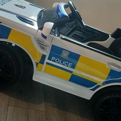 kids ride on police car