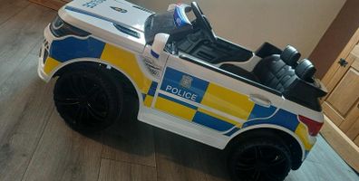 kids ride on police car