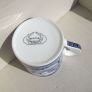 An attractive fine bone china mug with a chinoiserie pattern in an underglaze blue. Image 6