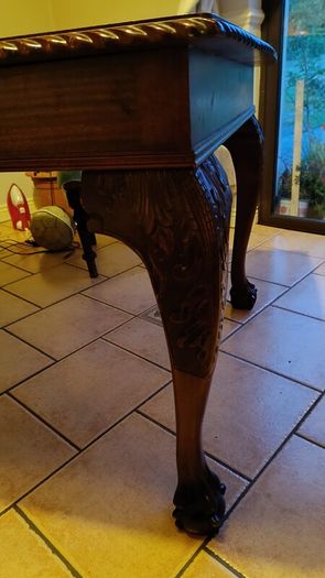 Vintage Mahogany Style Dining Table