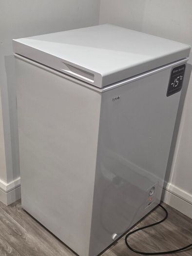 Logik Chest Freezer .Barely used