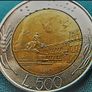 Vintage 1990 Italy 500 lire coin. Quirinale. Production Error. Image 6