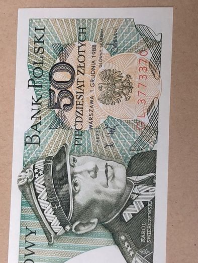 UNCIRCULATED Crisp  Polish banknotes x 5