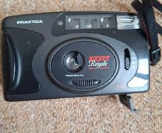 Vintage Automatic 35mm camera