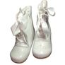 Girls' shoes boots lacquered. Image 2