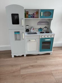 kids kitchen
