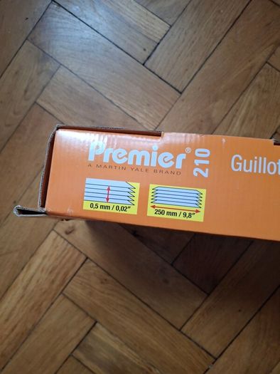 Arts & Craft Paper Premier Guilltine Brand New In Box