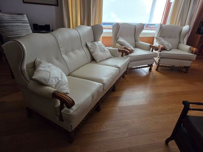 3 Piece Suite