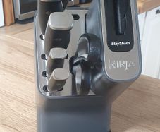 kitchen knives