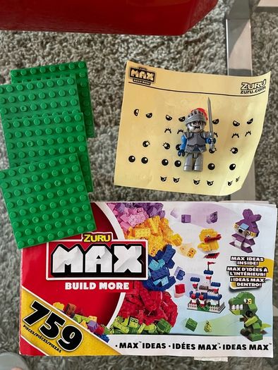 MAX Zuru Construction Bricks