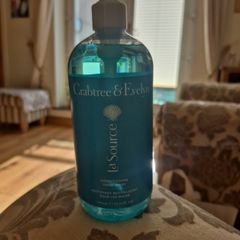 Crabtree and Evelyn Hand wash 500ml. New. Rrp E35