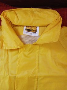 GRAFT rain wear jacket new Large/ X large