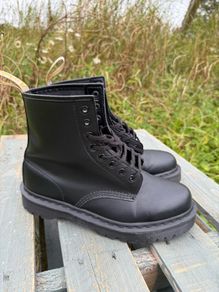 Dr. martens, vegan all black
