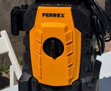 Compact Pressure Washer