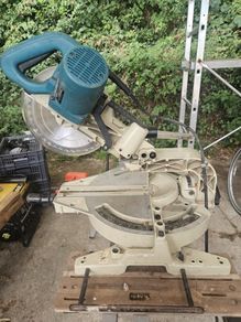 Makita sliding compound mitre saw LS1013
