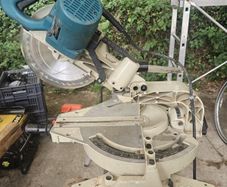 Makita sliding compound mitre saw LS1013