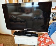 Samsung 32" Full HD 1080p LCD TV