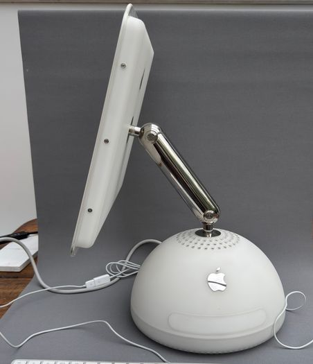 Vintage iMac G4 800MHz Bundle - Working with Original Speakers, Discs & Mouse