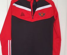 As New - A Medium Kestrels Basketball ProSport Half Zip Top - Colgans Price 37euro. E