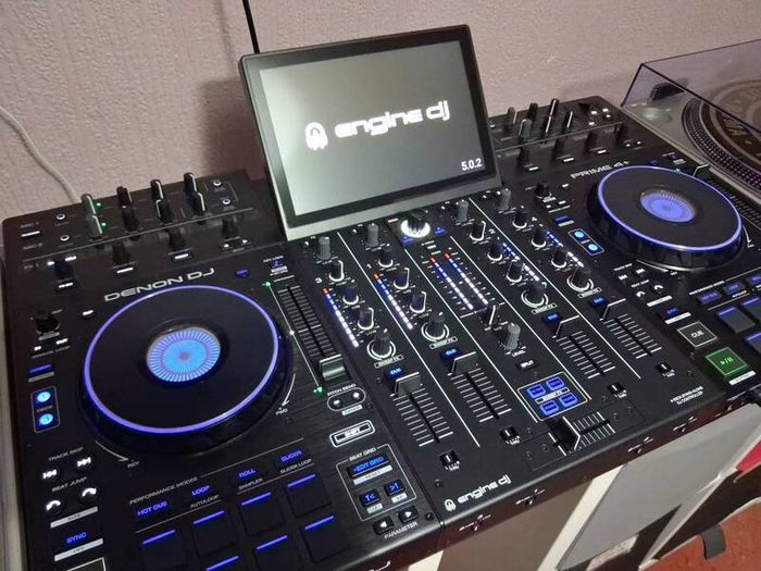 Denon Prime 4 plus
