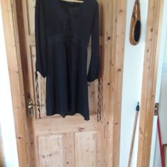 black dress