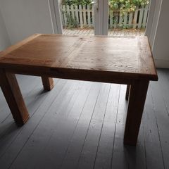 oak veneer extending dining table