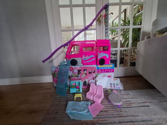 Dream Barbie Camper Van