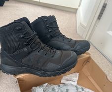 mens boots size 9 under armour