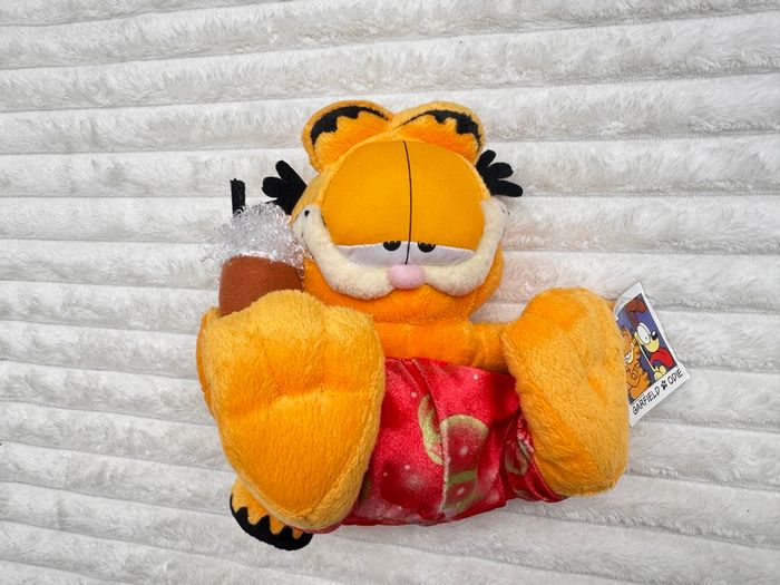 Garfield Cat Beach Red Shorts Ice Cream approx. 22 cm. Used Please see photos
