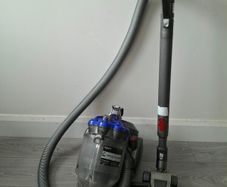 old dyson dc29 vacuum / hover
