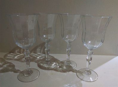 Stunning Vintage Art Deco Structured Wine Goblets / Water Glasses / Set Of 4