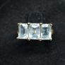 Vintage 9ct Gold Three Stone Ring Image 6
