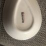4 tear shaped dishes. Image 2