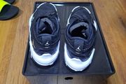 Basketball jordan shoe,