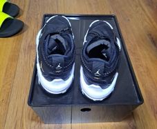 Basketball jordan shoe,