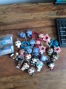 stranger things kinder joy  full collection 24